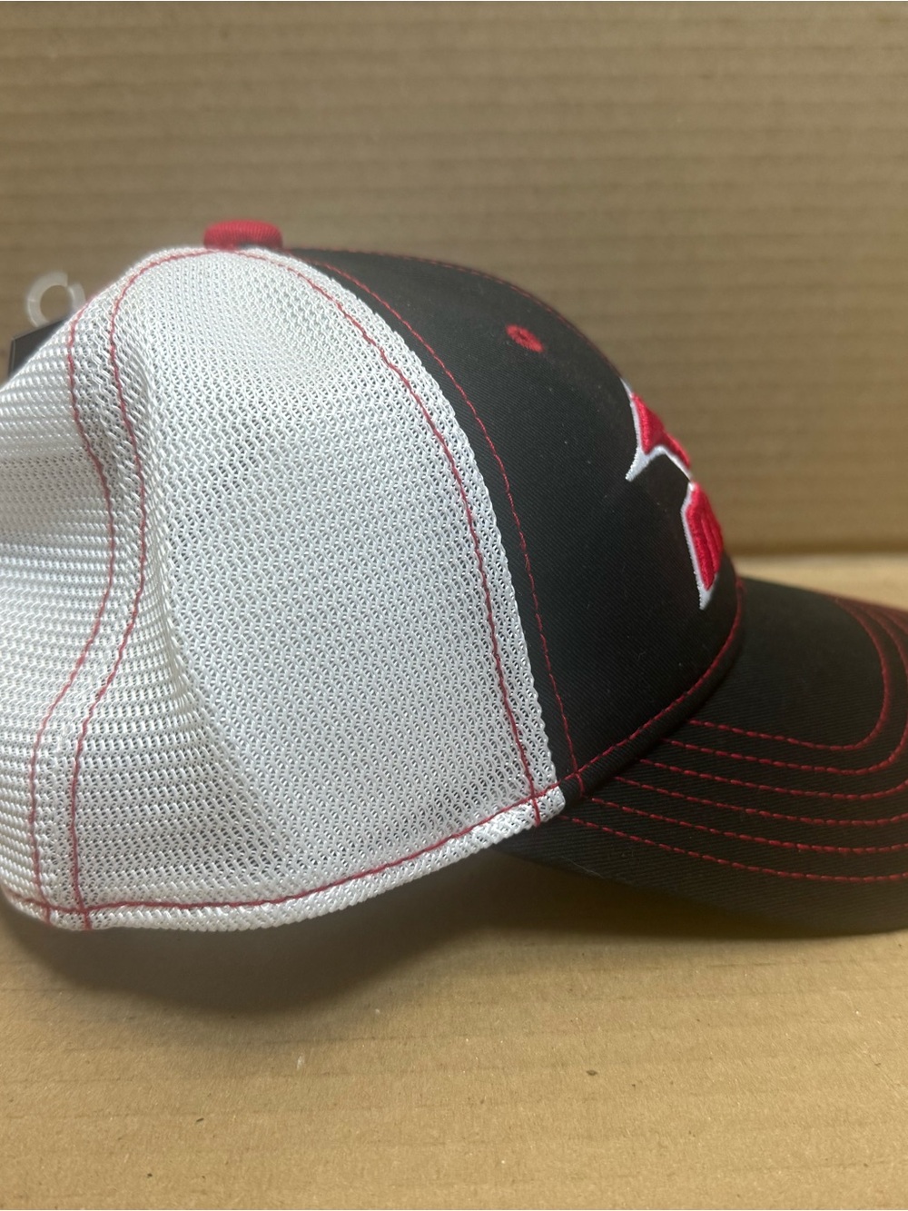 New Mizuno Hat ! - Picture 5 of 7